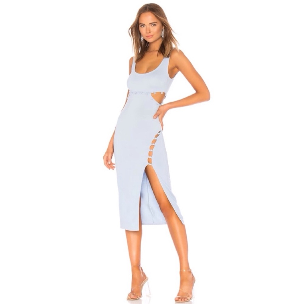 H:ours | Elegant Light Blue Sleeveless Dress